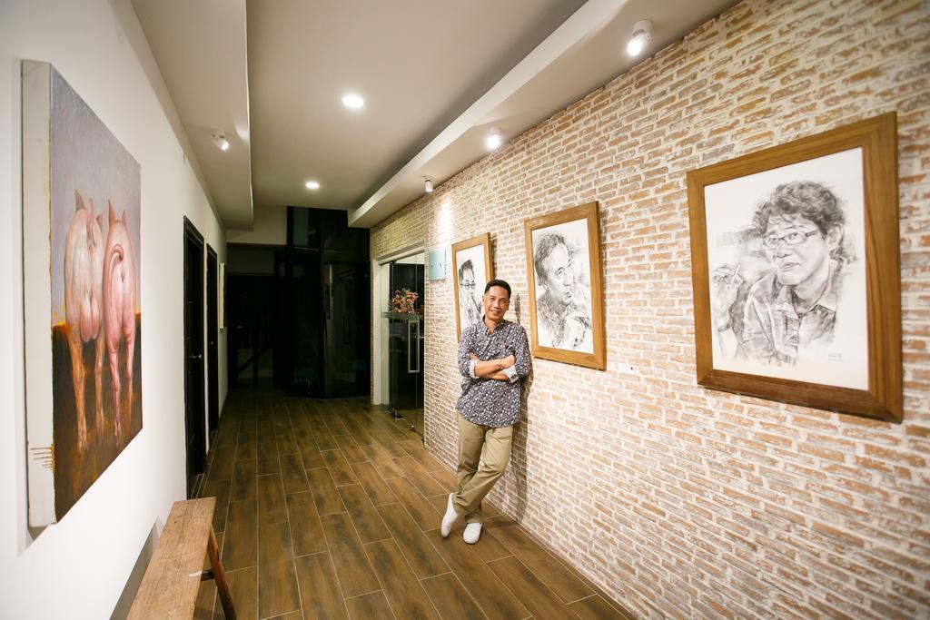 Third Rock Hostel Bangkok Luaran gambar