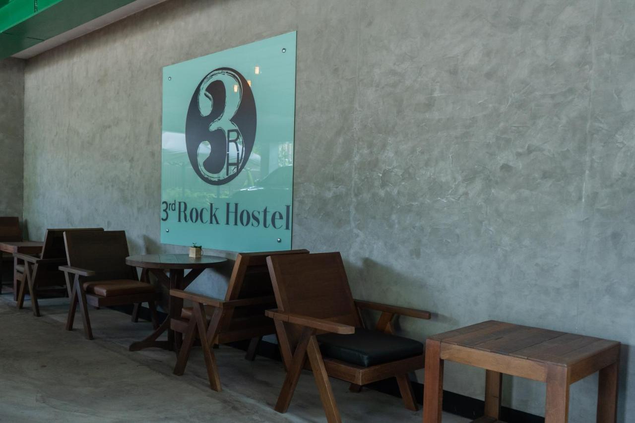 Third Rock Hostel Bangkok Luaran gambar